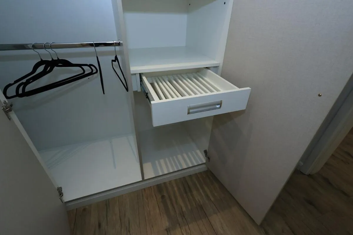 M4110 - Apartamento Morumbis E Albert Einstein Sao Paulo 0*,